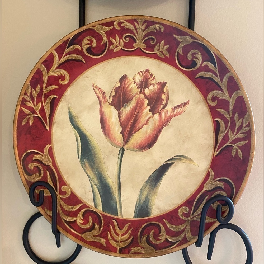 2 VINTAGE CERAMIC POTTERY PLATES~REDS FLOWER~RED & GOLD ORNATE TRIM~NICE~CHCBT